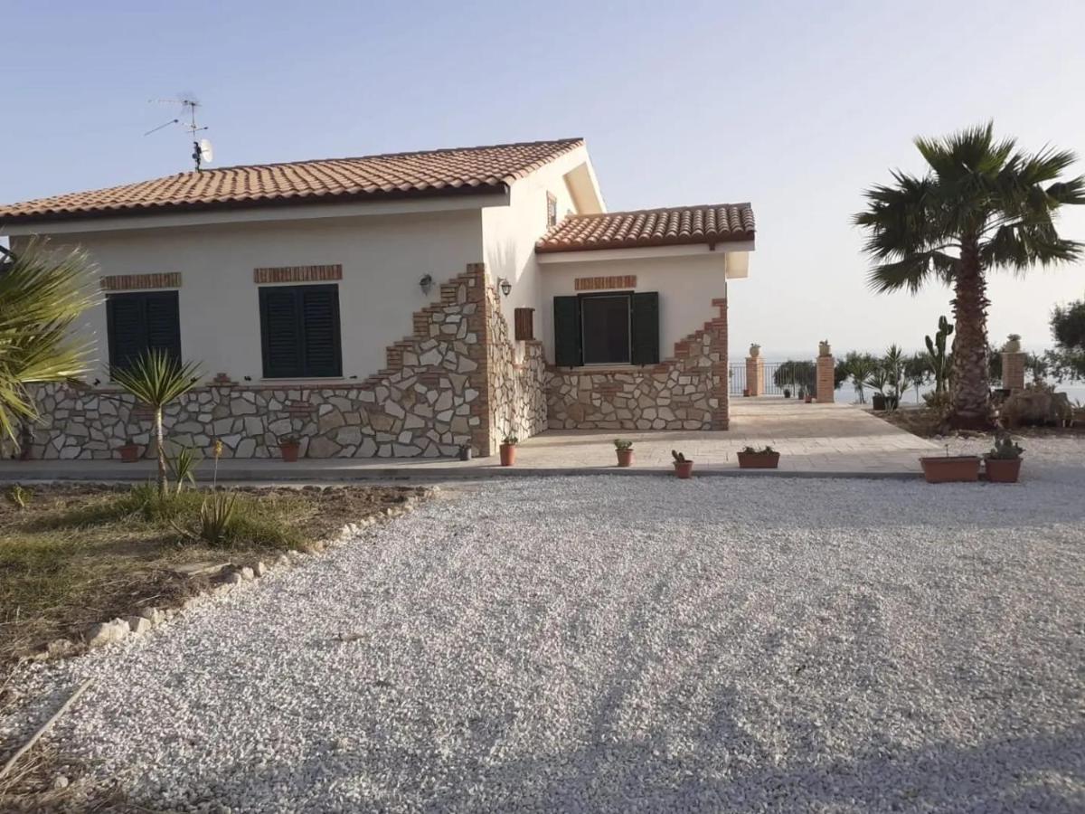 فيلا Il Casale Di Bovo Marina مونتاليغرو المظهر الخارجي الصورة
