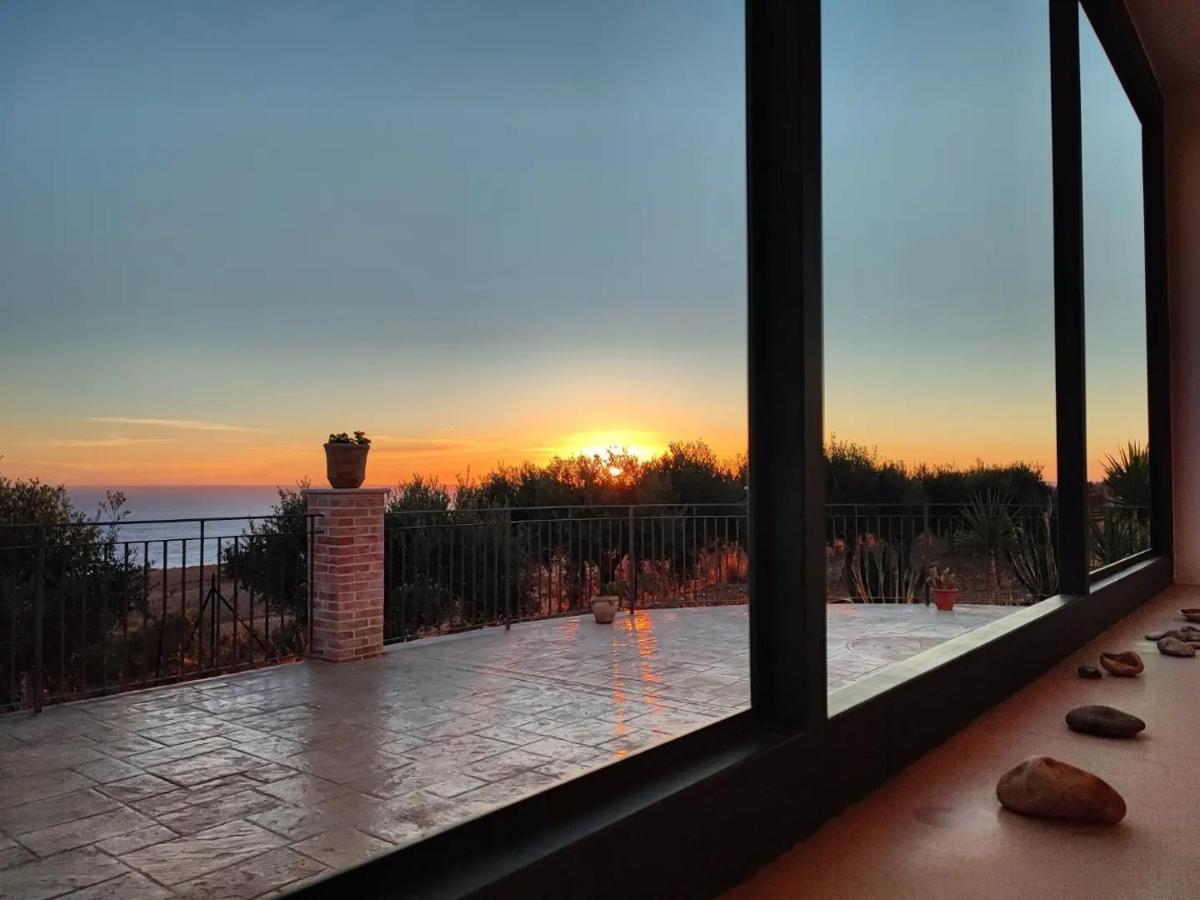فيلا Il Casale Di Bovo Marina مونتاليغرو المظهر الخارجي الصورة