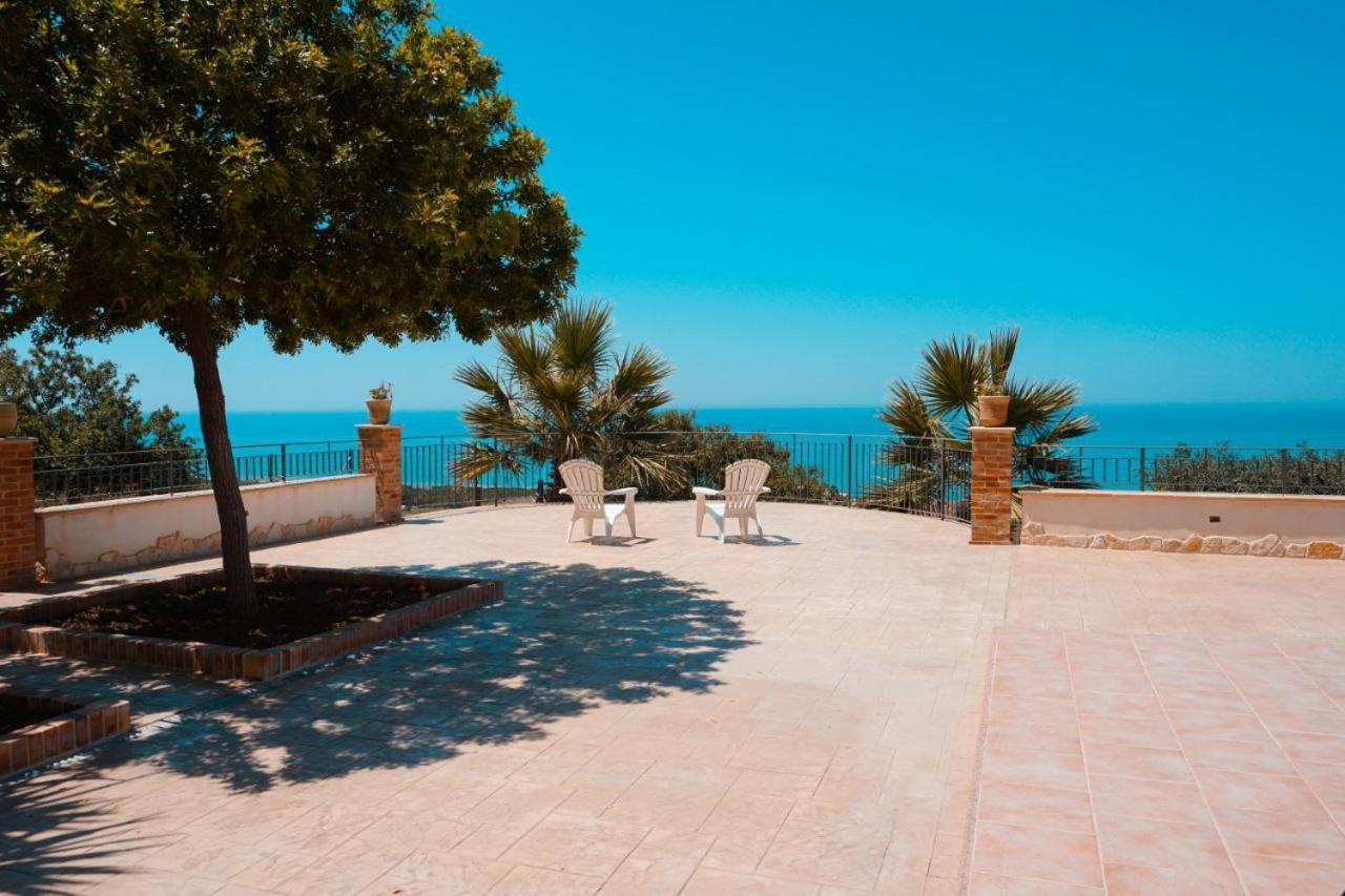فيلا Il Casale Di Bovo Marina مونتاليغرو المظهر الخارجي الصورة